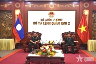 Lao People’s Army Newspaper exchanges professional expertise with MR2 Newspaper